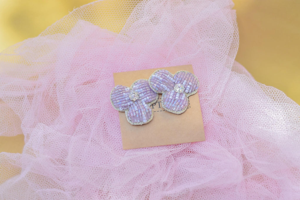 Earrings | Buds - CHAPTER 13