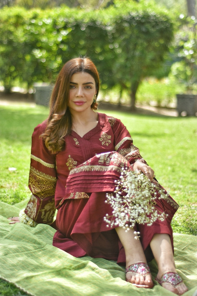 Embellished Chappals | Gulkaar - CHAPTER 13