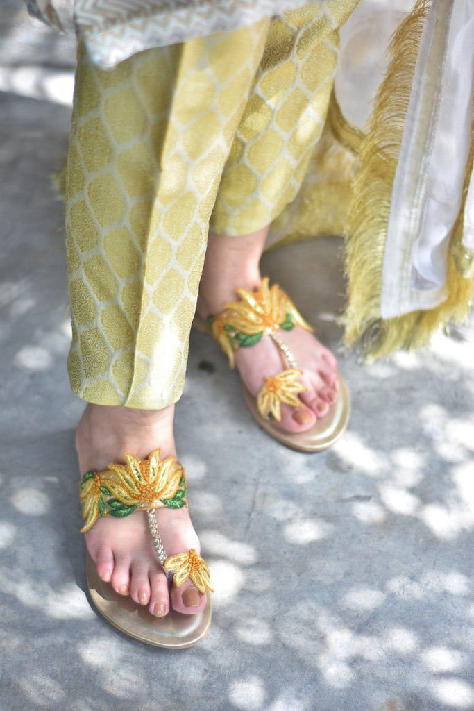 Fancy Kohlapuri | Mumtaz - CHAPTER 13