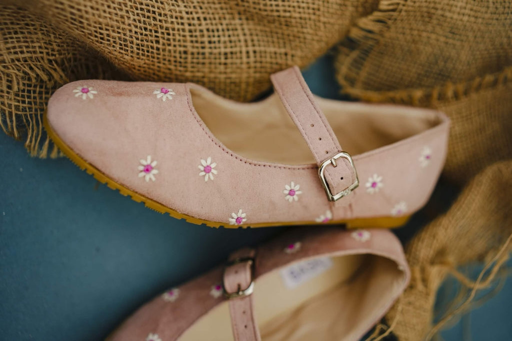 Mary Jane | Daisy Dots - CHAPTER 13