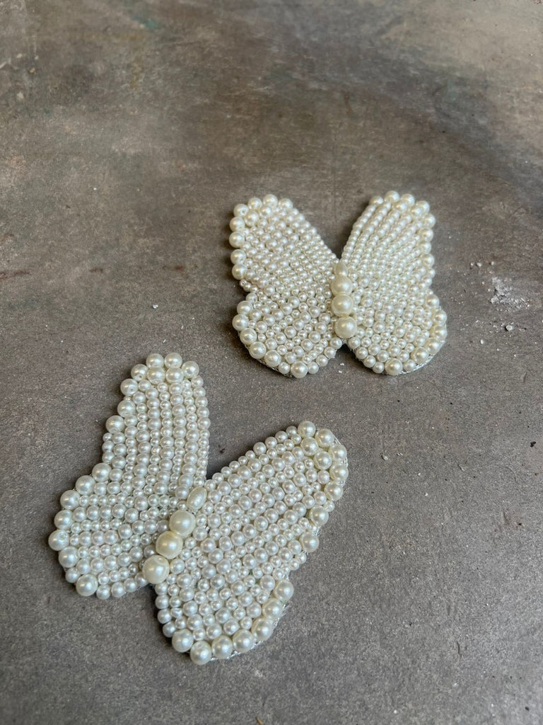 Pearly Butterfly Motif - CHAPTER 13