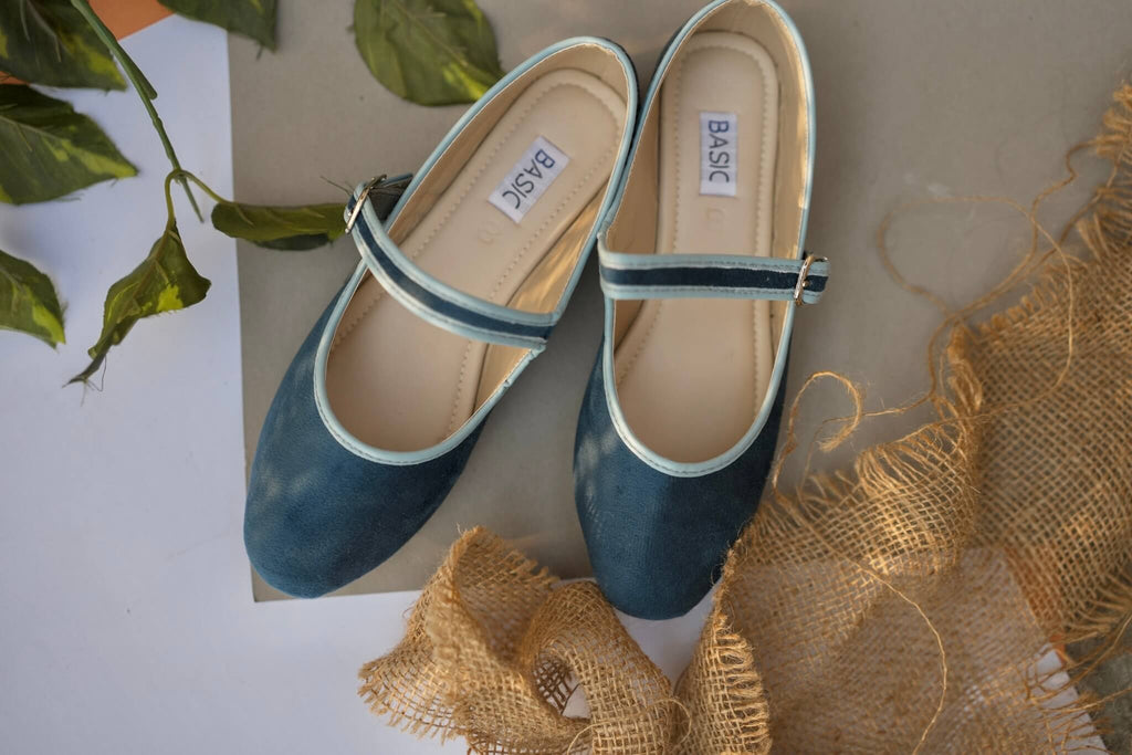 Shoes | Mary Jane - CHAPTER 13