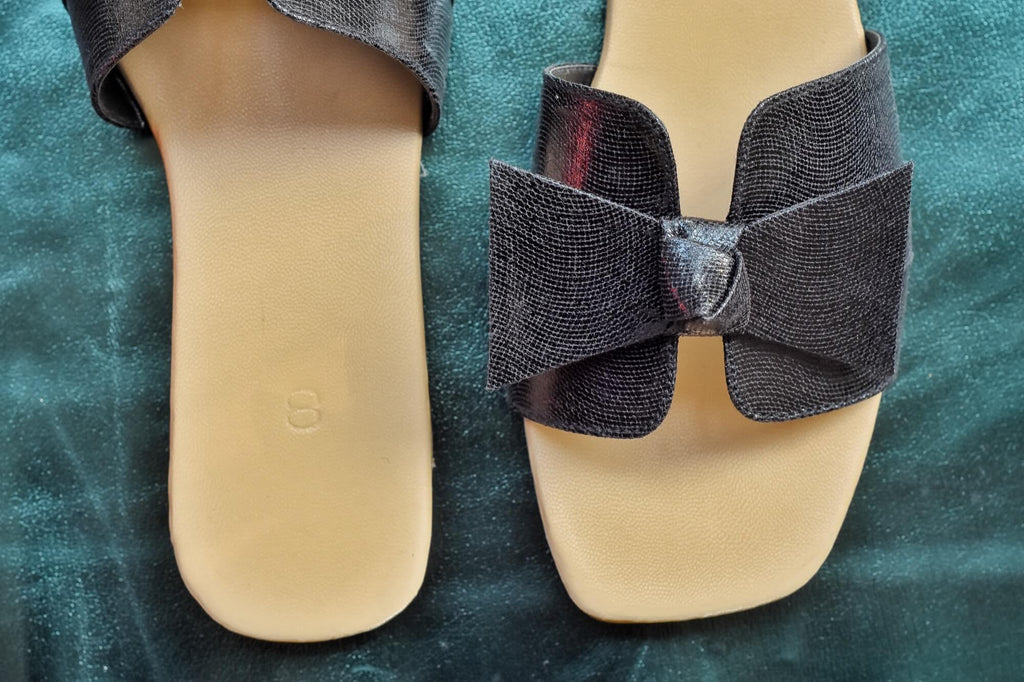 Slides | Black Bow - CHAPTER 13