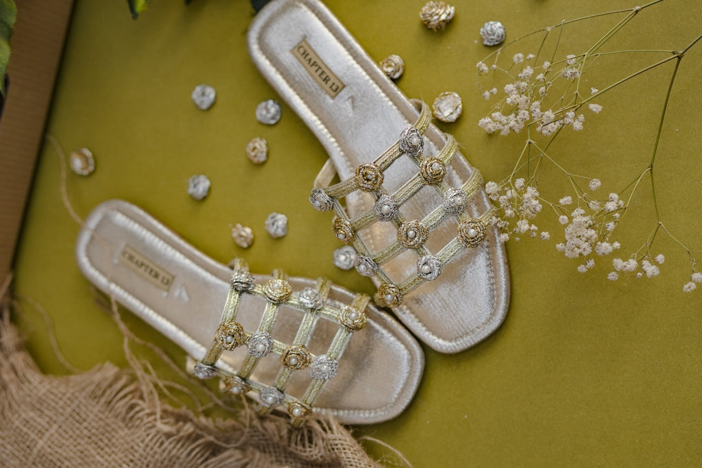 Slides | Goota Phool - CHAPTER 13