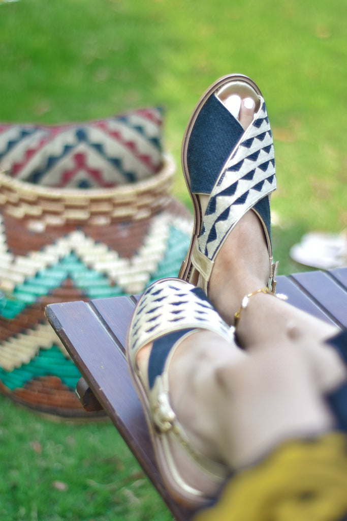 Peshawari Sandal in Black