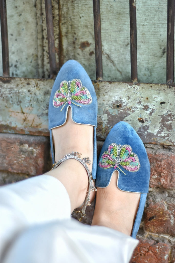 Sandals | Ava - CHAPTER 13