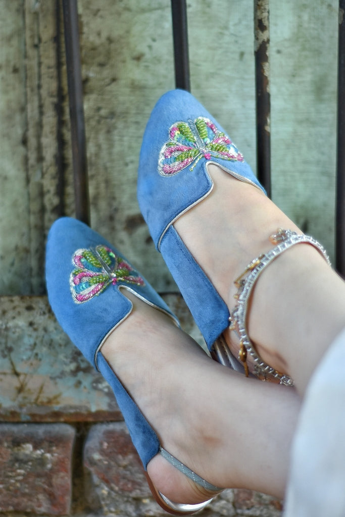 Sandals | Ava - CHAPTER 13